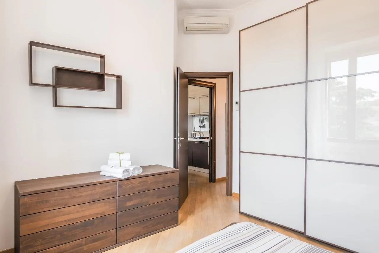Apartment The Cute Nest Trastevere Rome Italy
